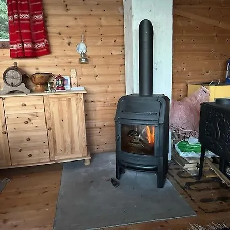 Feriehus Midt I Lofoten *
